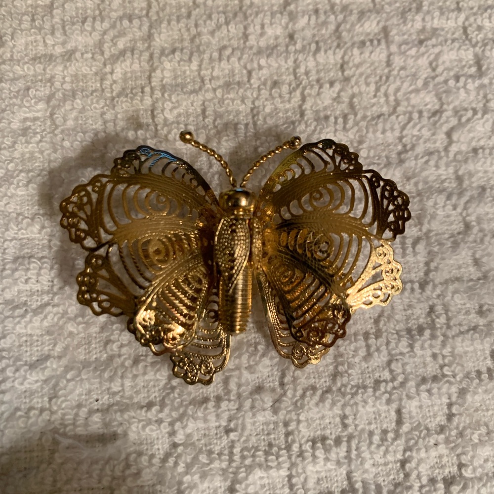 Vintage Gold Filigree Butterfly Brooch